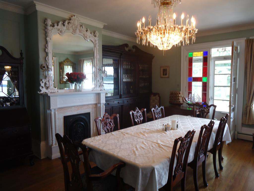 Governor'S Mansion Inn ميراميتشي المظهر الخارجي الصورة